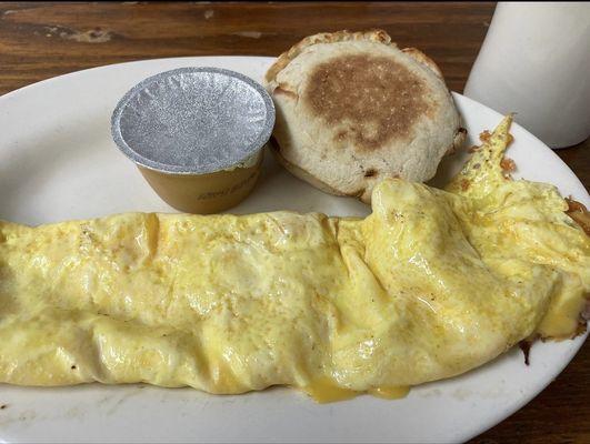 Cheese omelette, English muffin and applesauce.