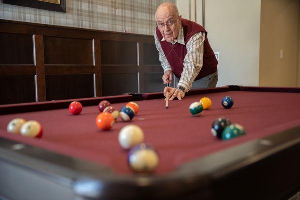 Pool table in 2680 Pub