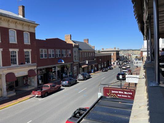 Looking down Main St. Lexington VA. At the Juniper Grill. This place is gold !