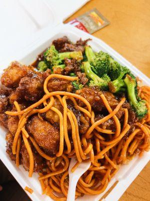 Beef and Broccoli and Orange Chicken 2-item combo.