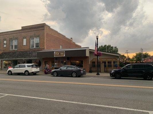 Restaurant street view