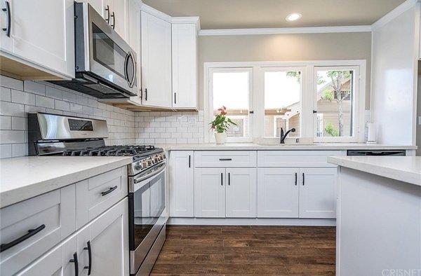 Sparkling new spacious kitchen