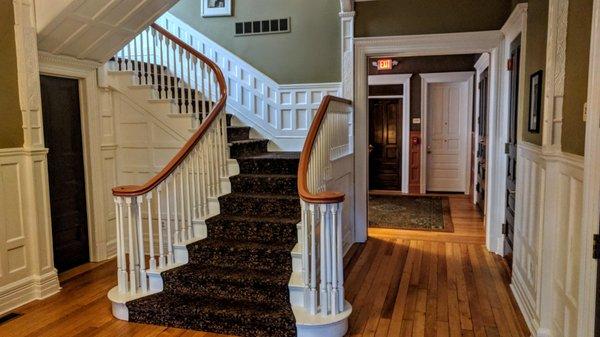 Entry hall, Roehm House