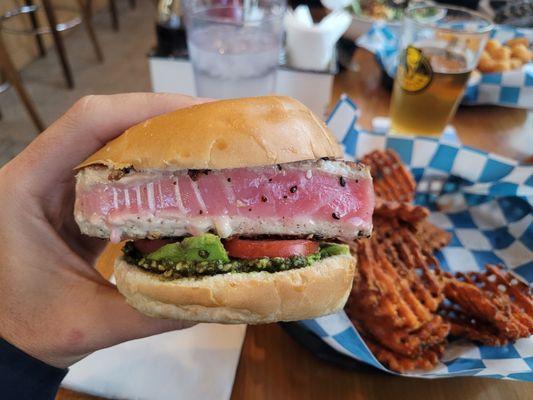 Poke tuna sandwich, sweet potato fries