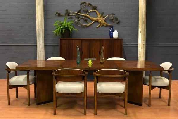 Mid century modern design dining room is great for those looking to add authentic vintage styling in their home.