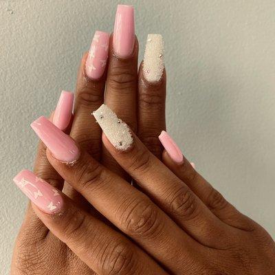 pink nail