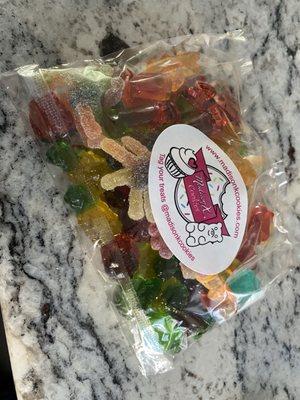 Custom gummy bag $6