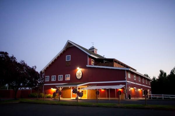 Langdon's Grill just before sunset