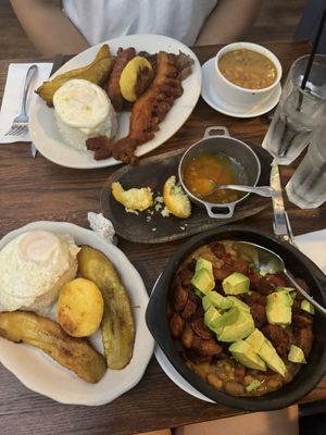 Huevos con Platano Maduro