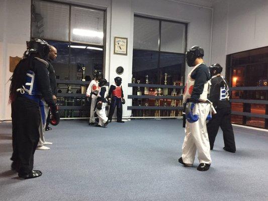 Upper  belts sparring