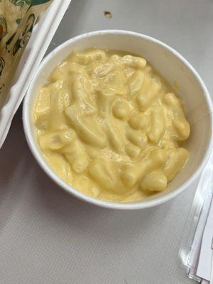 Mac and cheese side