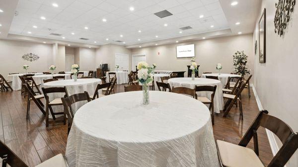 Reception room at Brookside Funeral Home at Champions