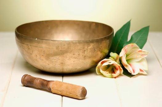 Singing Bowls/Sound Healing to compliment your Reiki experience.