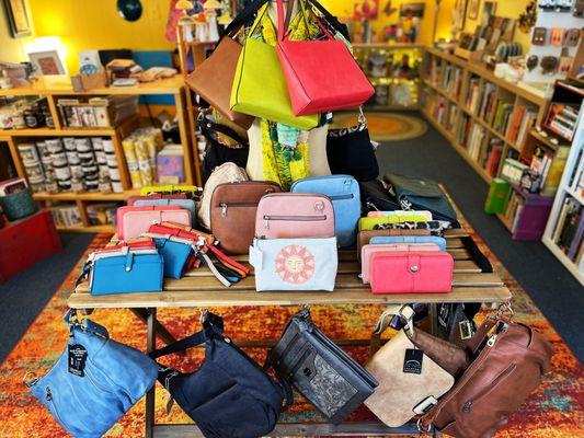 Handbags, wristlets, wallets. . . oh my!  Divertido has you covered year-round.