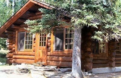 Red Pine Cabin