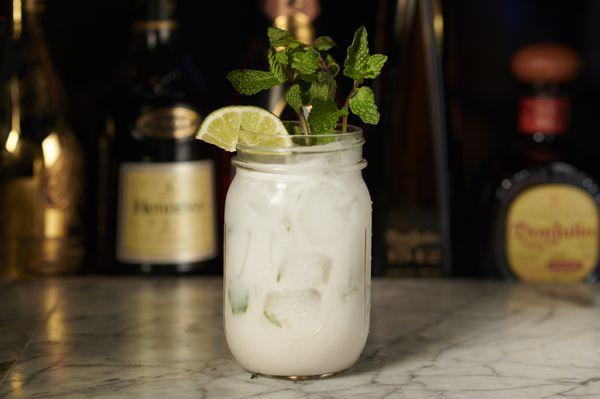 COCONUT MOJITO