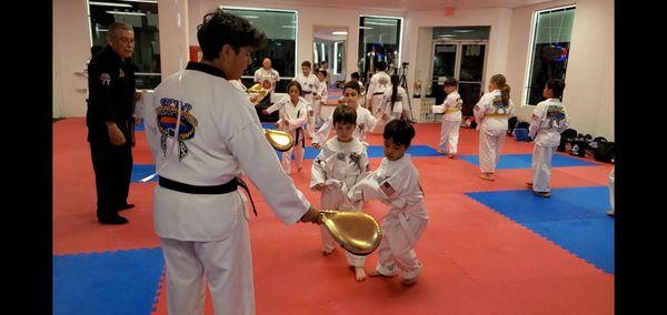 K W Karate Tae Kwon DO Center