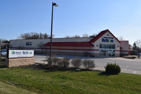 The Avon Habitat ReStore opened in April of 2014.