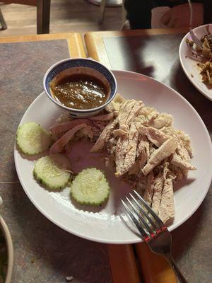 khao man gai (HS4. Hainanese Chicken Rice)