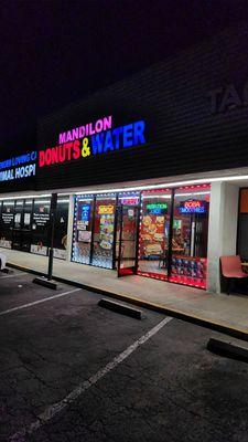 Mandilon Donuts & Water