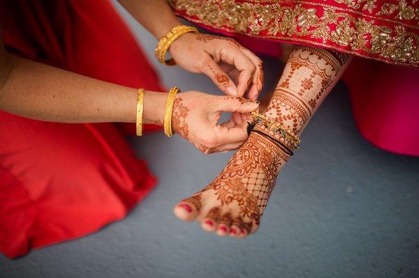 Bridal feet