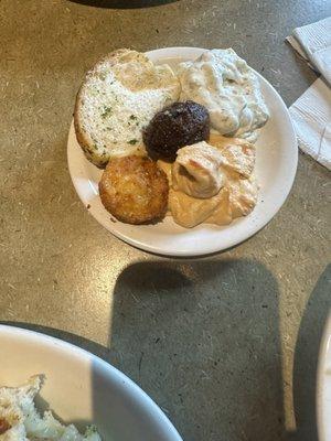 Humus, Cucumber Dip, bread