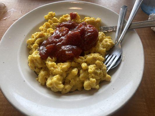 Friday Special: Stewed Tomatoes and Macaroni and Cheese