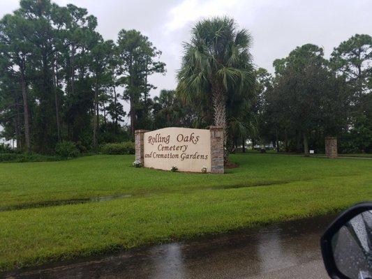 Rolling Oaks Cemetery