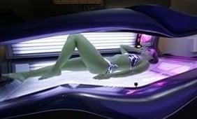 Great level 4 tanning beds. Even has mood music and a mister. Alternating between bronzing and level 1. Obsessed with this bed.