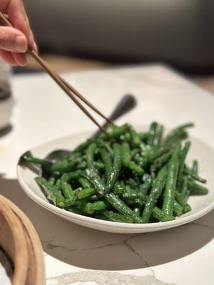 String Beans with Garlic