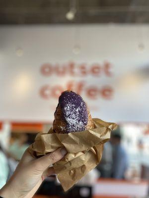 Ube croissant