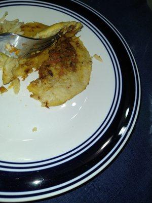 My queso pupusa tasted bland. My revuelta (Chicharrón & Cheese) was the same not enough filling