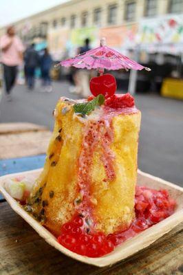 12 Nov 2017 - Strawberry & Pineapple Float with a Cherry in Top from ChiChi Dango