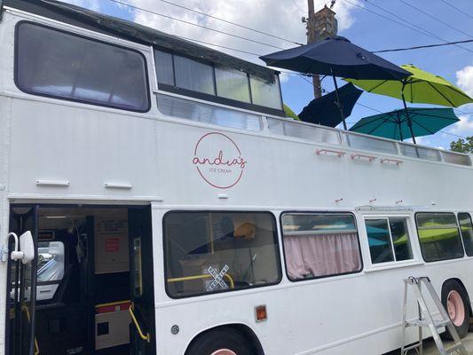 "Can-opened" ice cream bus