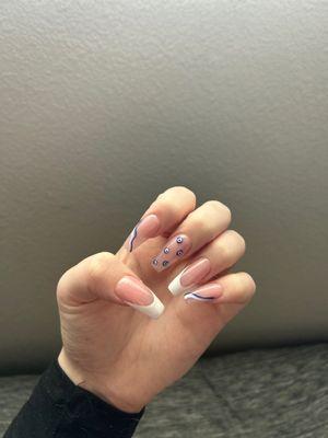 nails