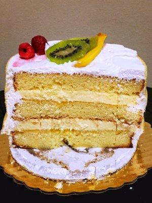 Exotic fruit cake