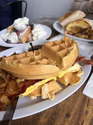 Waffle sandwich