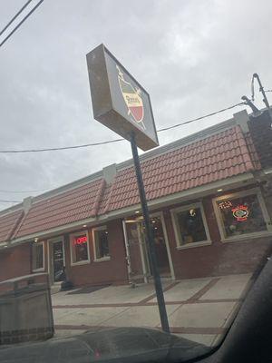 Rocco's pizza storefront