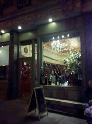 Vino Fino storefront