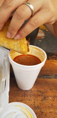 Birria taco & consommé