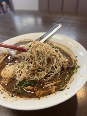 Great! Small sized Pork Boat Noodles.