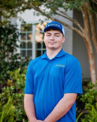 Swym Wyse Pool Cleaning Senior Field Tech Taylor