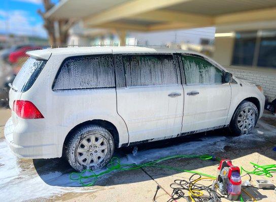 Minivan Exterior Detailed!