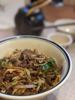 Dry beef noodle