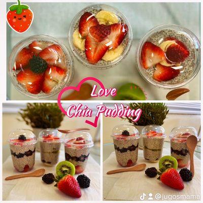 Chia pudding with fresh fruit