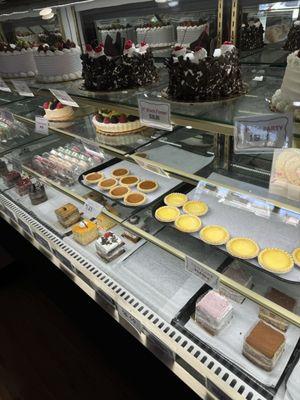 Dessert display case