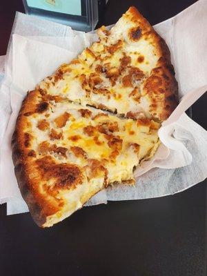 chicken tender pizza