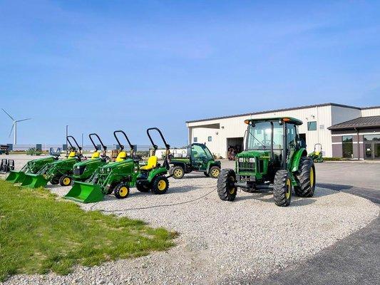 Koenig Equipment | Greenville, OH | John Deere Dealer | Tractors | Compact Tractors | Gators