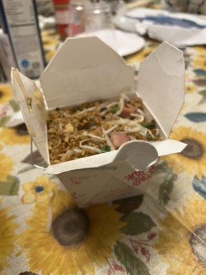 Ham fried rice with bean sprouts