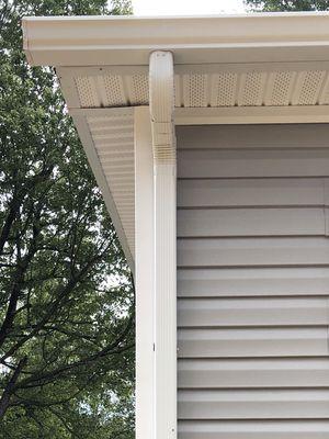 Another clean install by Gutter Works Llc.